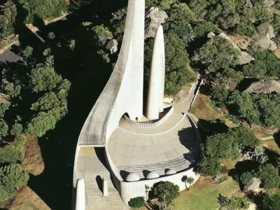 Paarl monument